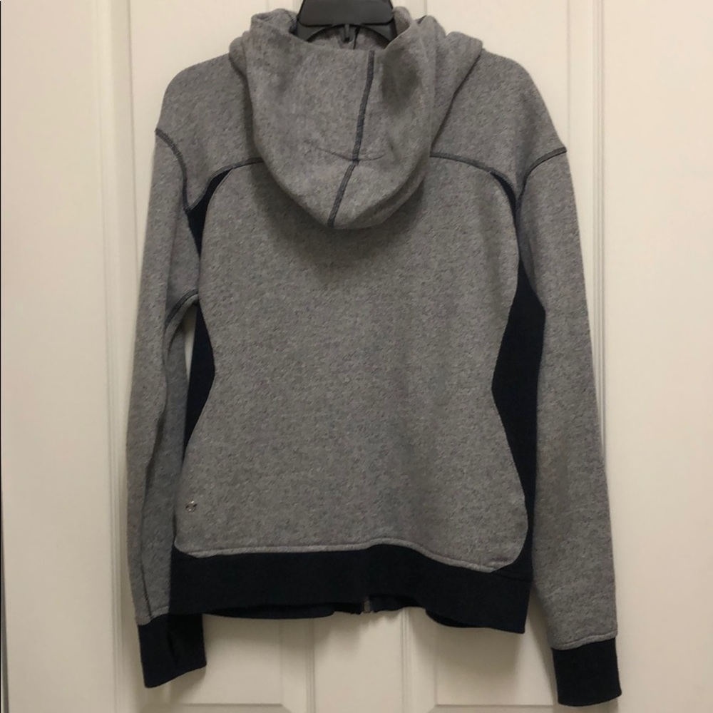 Lululemon Jacket - Picture 5 of 6